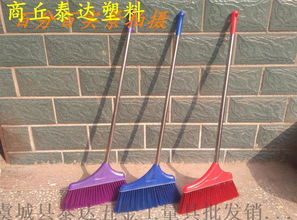 廠家直供高品質家居清潔工具 軟毛塑料掃把與不銹鋼掃帚詳解
