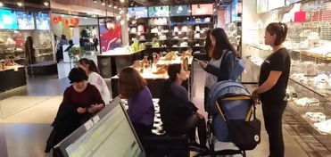 夢(mèng)想照進(jìn)現(xiàn)實(shí) 從夢(mèng)中醒來(lái)，在實(shí)干中綻放——記世紀(jì)金花咸陽(yáng)百貨賣場(chǎng)五部圓滿完成十一銷售任務(wù)